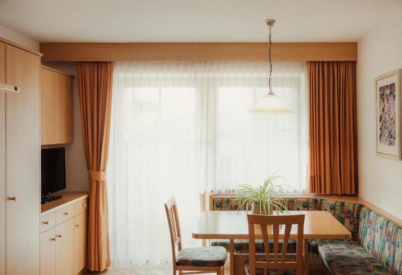 １階の１ベッドルームアパートメント, Residence Costa Burjada