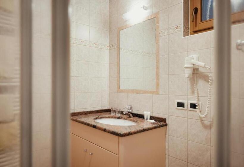 １階の１ベッドルームアパートメント, Residence Costa Burjada