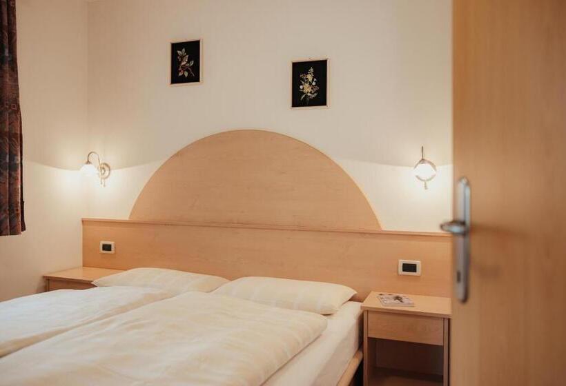 テラス付き１ベッドルームアパートメント, Residence Costa Burjada