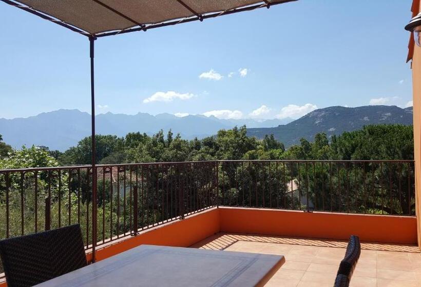 ２ベッドルームアパートメント, Résidence A Merula