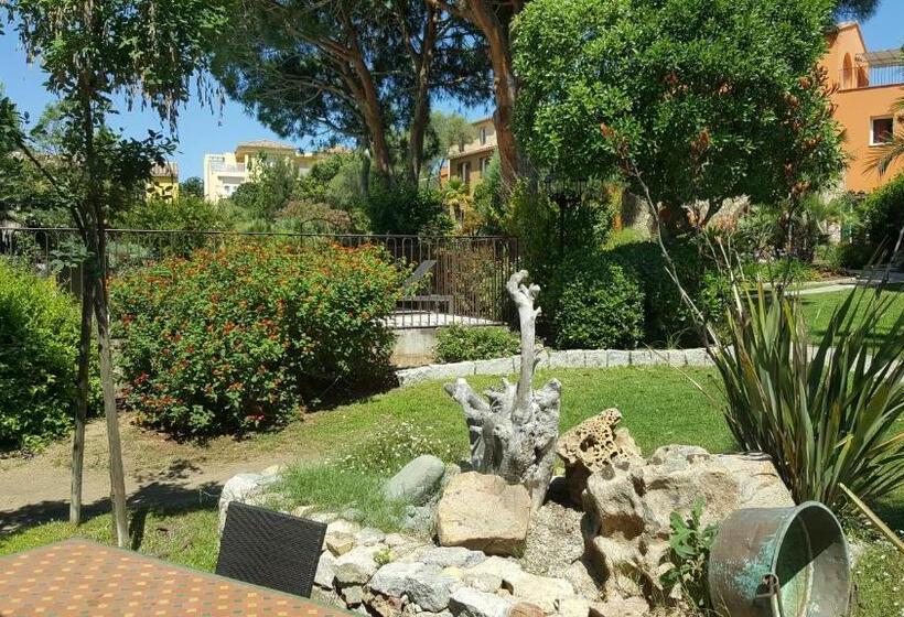 １ベッドルームハウス, Résidence A Merula