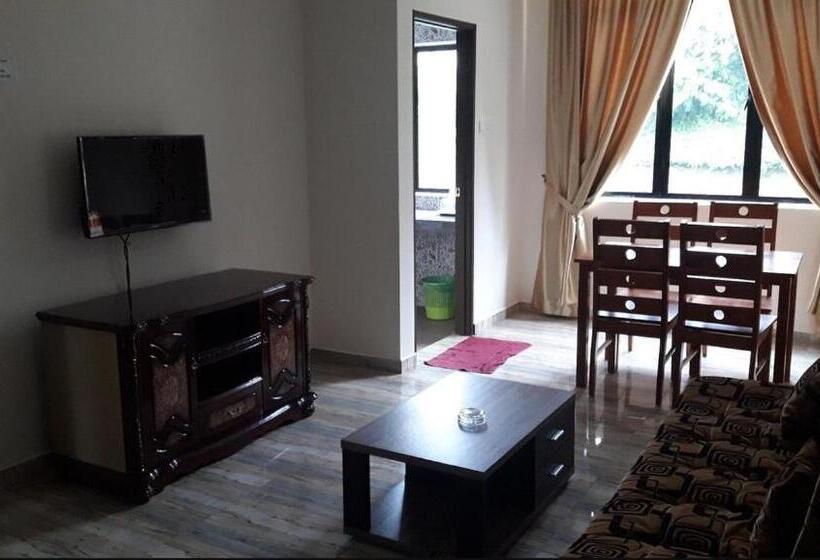 דירת שלושה חדרים, Tulip Hotel & Apartment