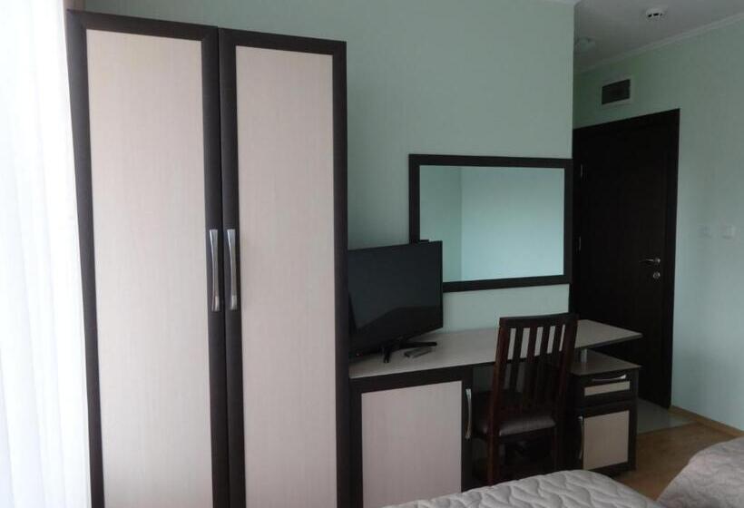 Номер Стандарт, семеен хотел елеганс   борино