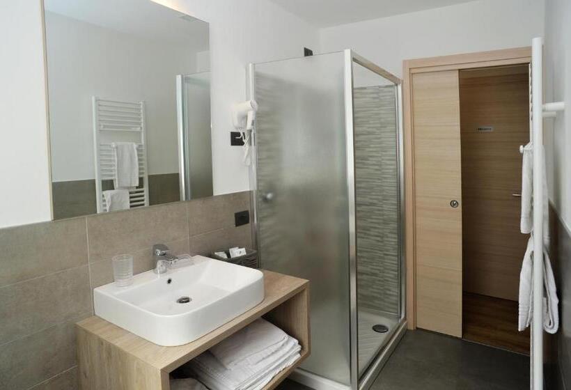 高级家庭房间, La Casa Dei Nonni Sul Garda