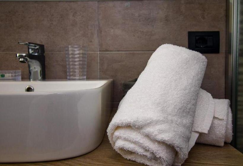 高级家庭房间, La Casa Dei Nonni Sul Garda