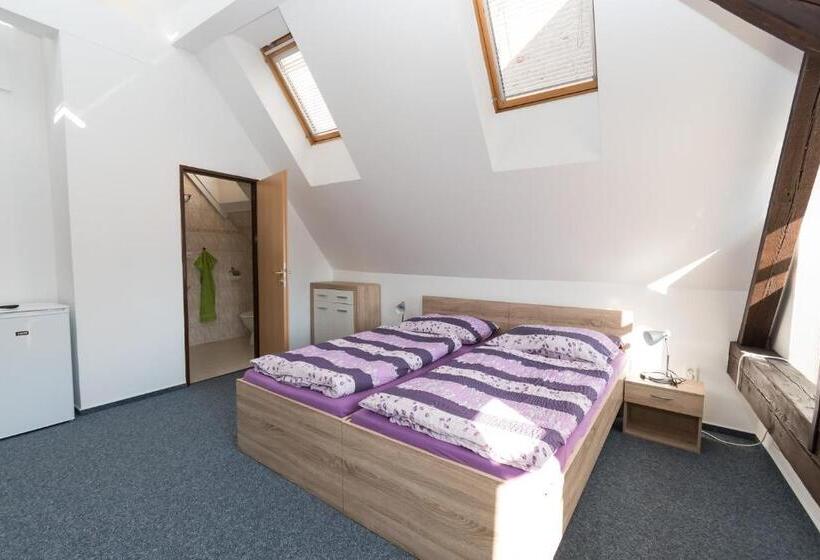 اتاق استاندارد, Penzion Harvart