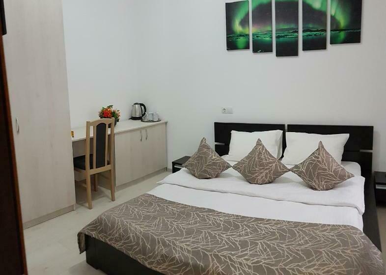 标准间, Vila șaguna