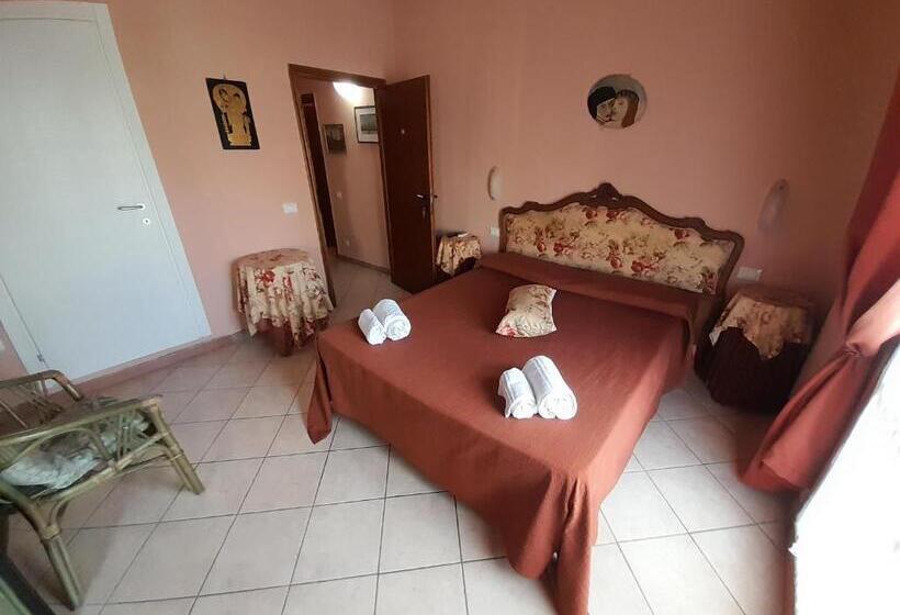 标准间带阳台, B&b La Casa Di Zia Lina