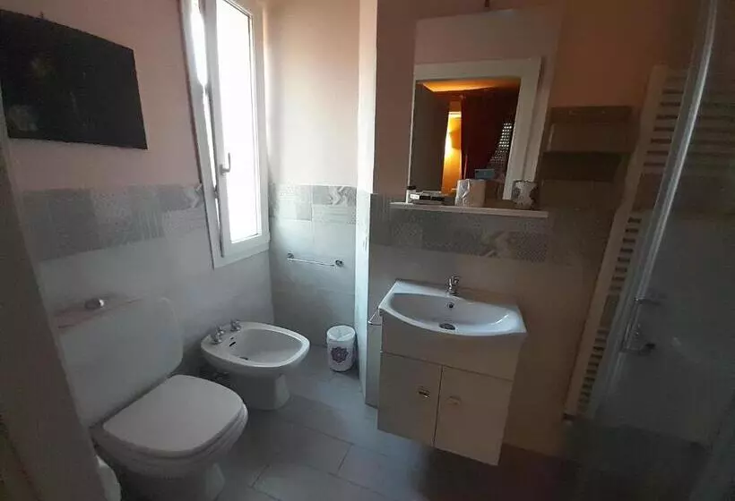 バルコニー付きスタンダードルーム, B&b La Casa Di Zia Lina