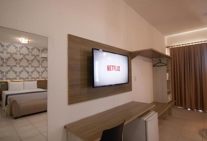 スーペリアファミリールーム, Milos Beach