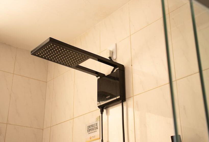 スーペリアの４人部屋, Milos Beach