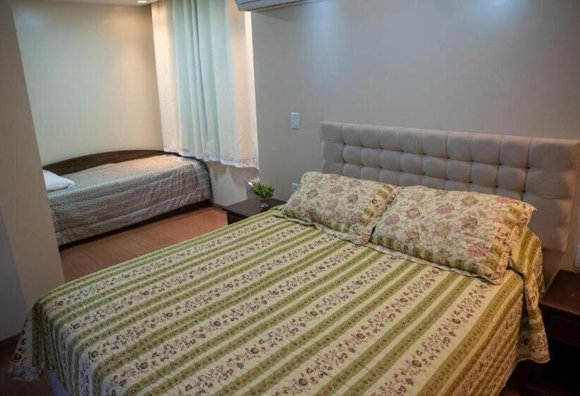 غرفة قياسية رباعية, Pousada Do Conde