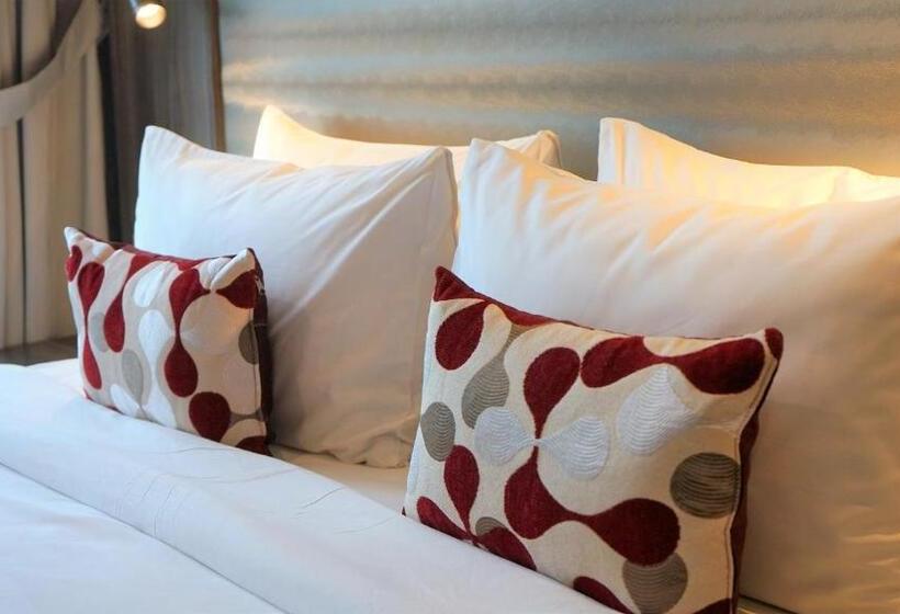 استودیو اجرایی, Ramada Suites By Wyndham Kuala Lumpur City Centre