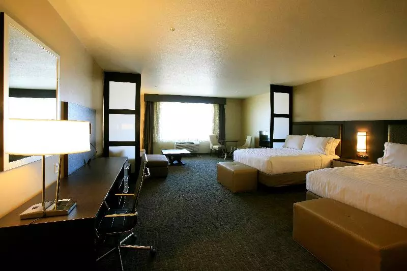 استودیو اجرایی, Ramada Suites By Wyndham Kuala Lumpur City Centre