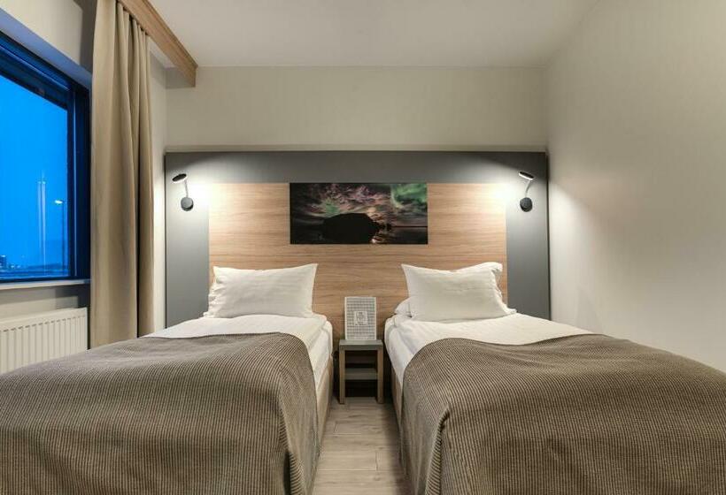 Cameră Standard, Vík í Mýrdal