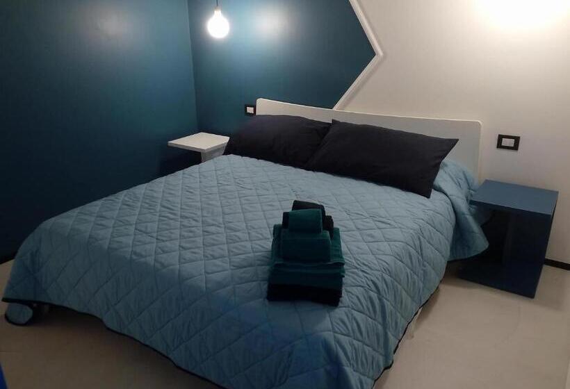 バルコニー付きスタンダードルーム, Ananke B&b