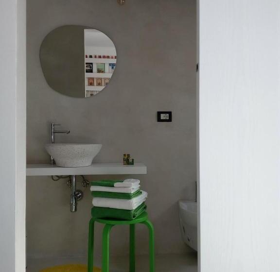 バルコニー付きスタンダードルーム, Ananke B&b