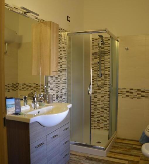 חדר סטנדרט עם מיטת קינג, Artista B&b