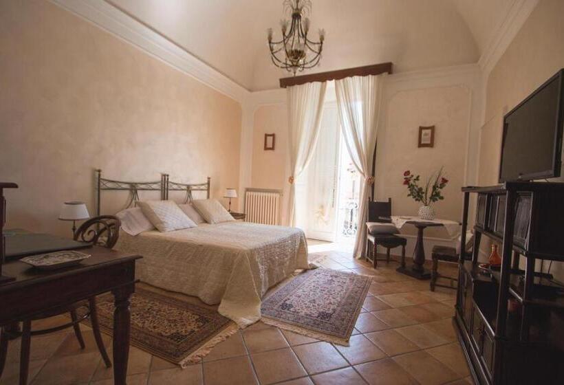 סוויטת ג'וניור עם מרפסת, B&b Imperiale