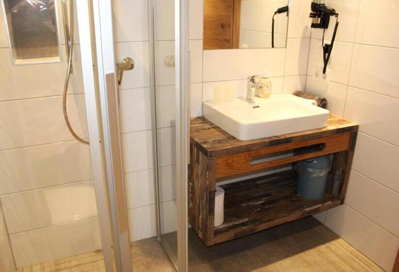 חדר סטנדרט עם מרפסת, Apart Garni Jägerheim