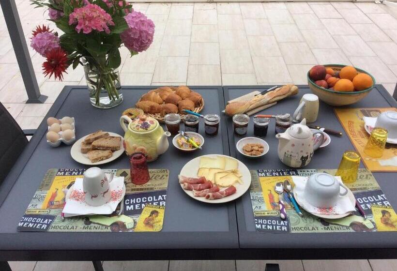 标准房带园景, Gîte Du Puy De L étang