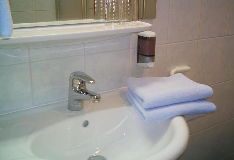 Номер Стандарт, Die Pension Reeh