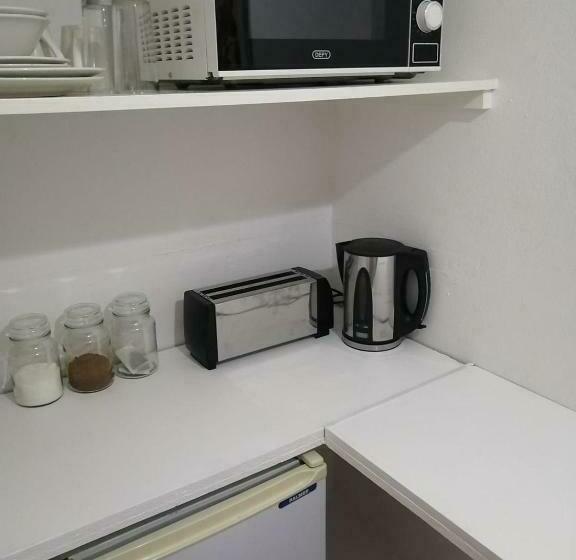 标准房带园景, 36 Mount Road Guesthouse And Self Catering