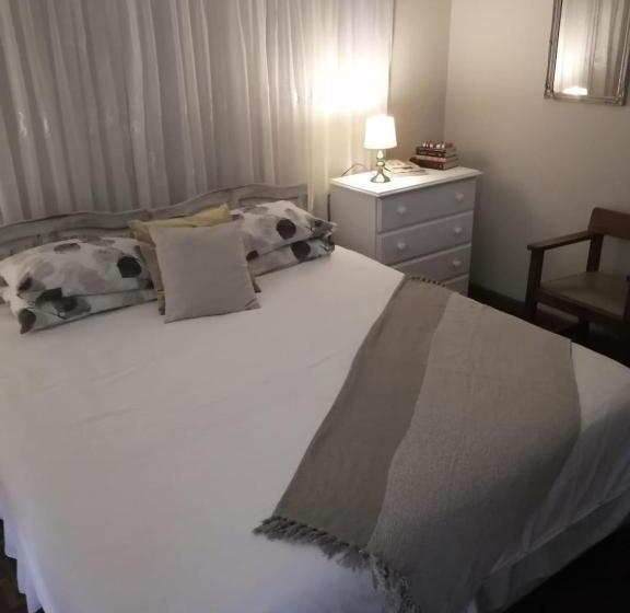 标准房带园景, 36 Mount Road Guesthouse And Self Catering