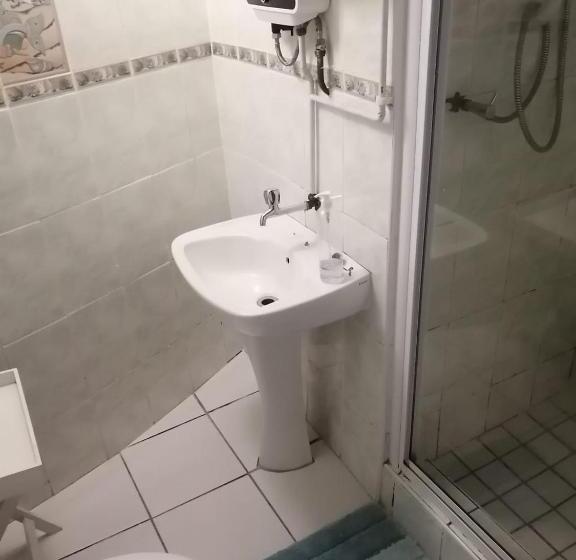 经济房, 36 Mount Road Guesthouse And Self Catering