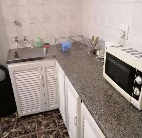 标准房带园景, 36 Mount Road Guesthouse And Self Catering