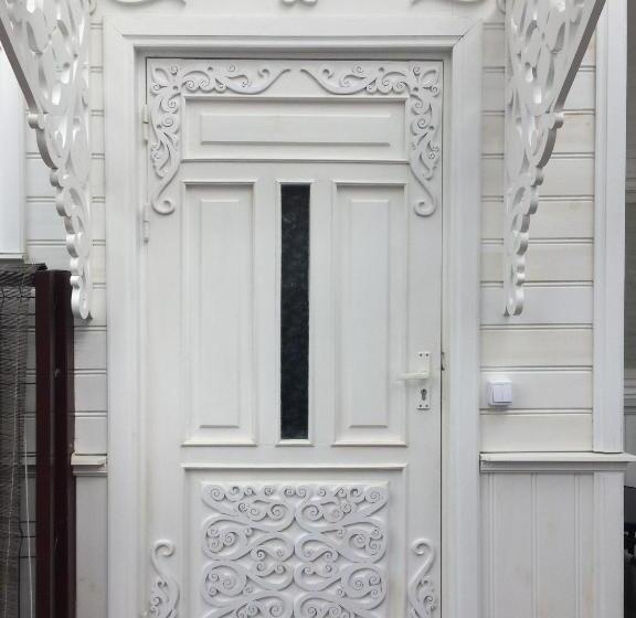 اتاق لوکس, Jurmala Guest House Markiza