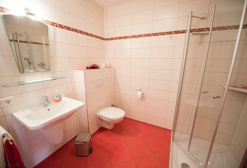 Номер Стандарт, Weingut Und Gästehaus Wetzler