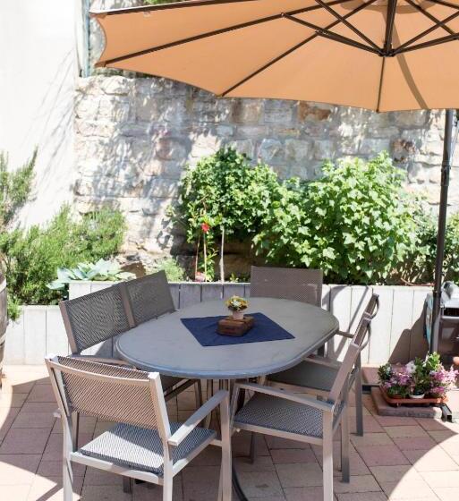 Апартаменты 1 Спальня Нижний Этаж, Weingut Und Gästehaus Wetzler