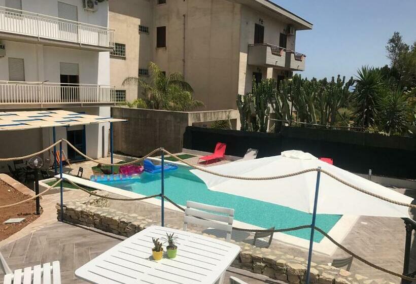 Апартаменты 1 Спальня, Residence Del Golfo