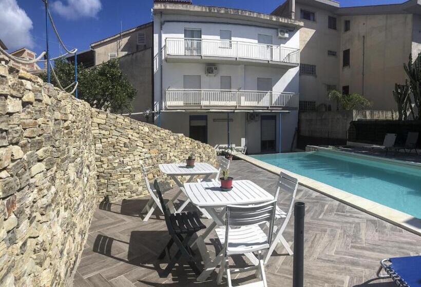 スタンダードルーム, Residence Del Golfo