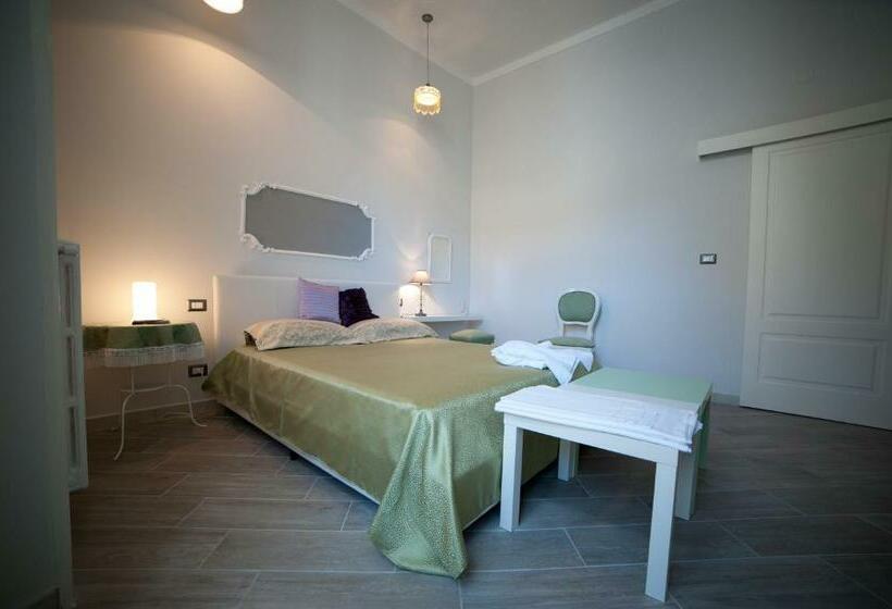 اتاق لوکس, B&b Terrazza Flora