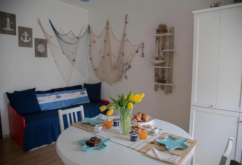 标准工作室带阳台, Casa Laura