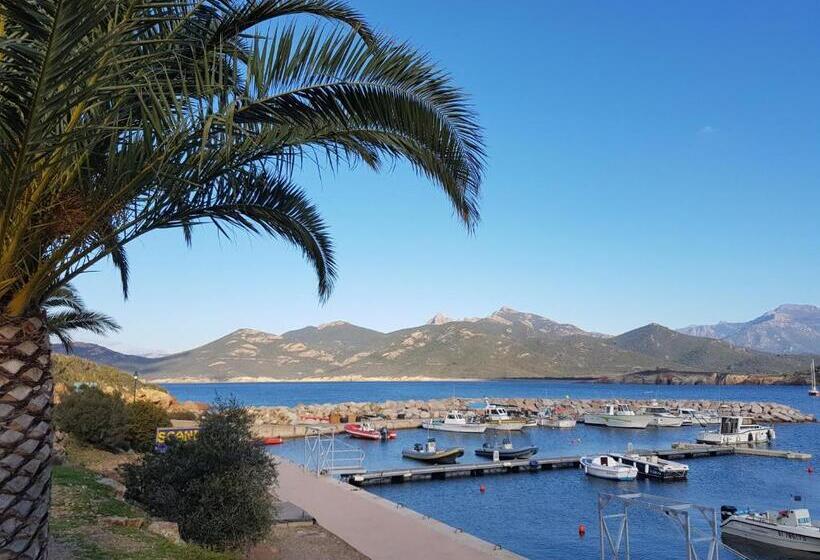 اتاق استاندارد, L Auberge Galeria