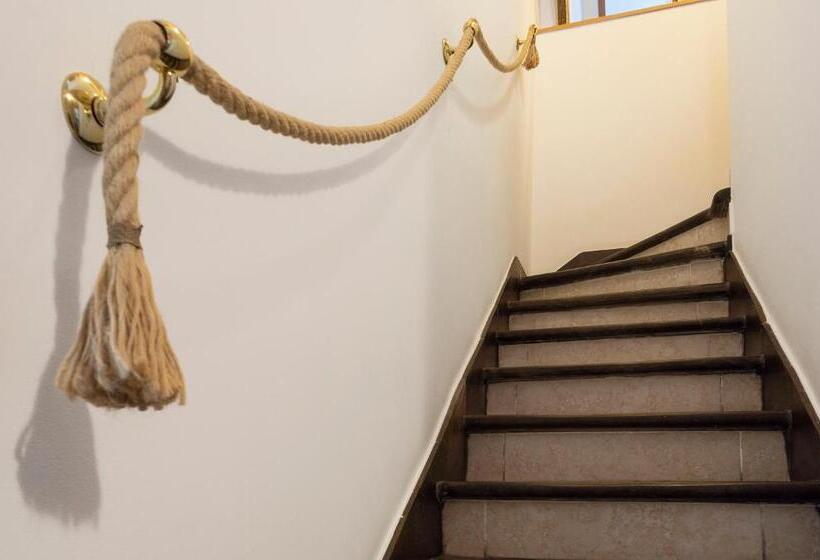 سوییت دوبلکس, Locanda La Meridiana