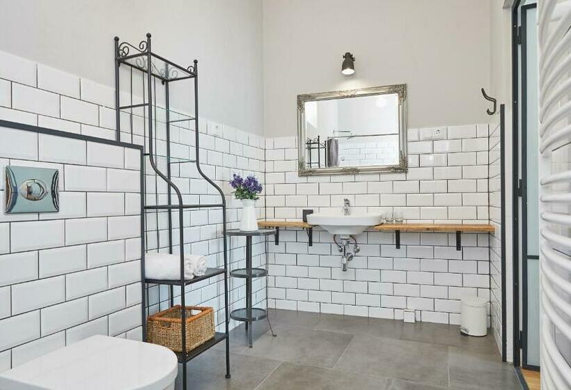 חדר סטנדרט, Préselő Pincészet és Vendégház