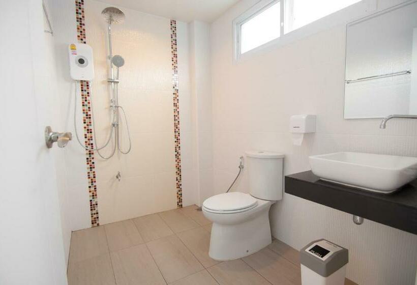 חדר סטנדרט עם מיטת קינג, Le Neuf Nakorn Lampang