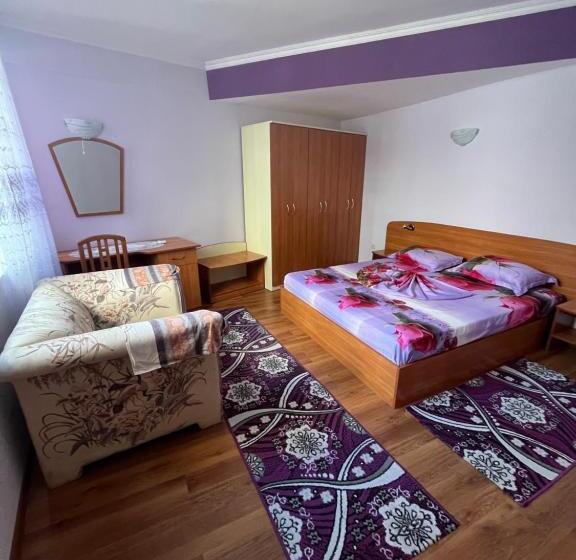 Апартаменты 1 Спальня, Daniel Guest House