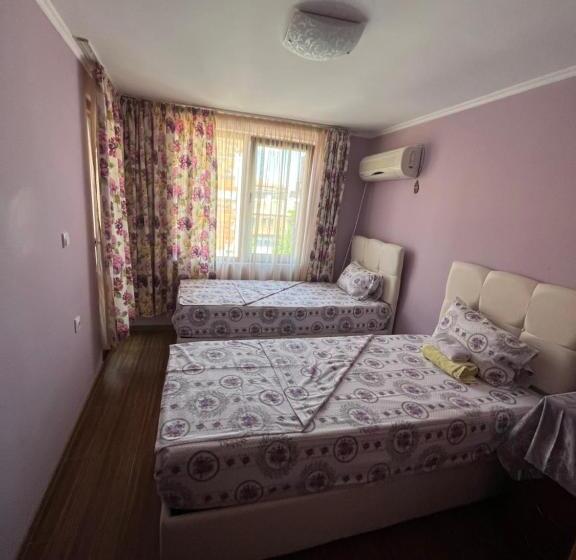 Standard room with outdoor bath, Daniel Guest House