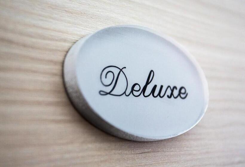 سوییت لوکس, Duomo Luxury Suite Catania