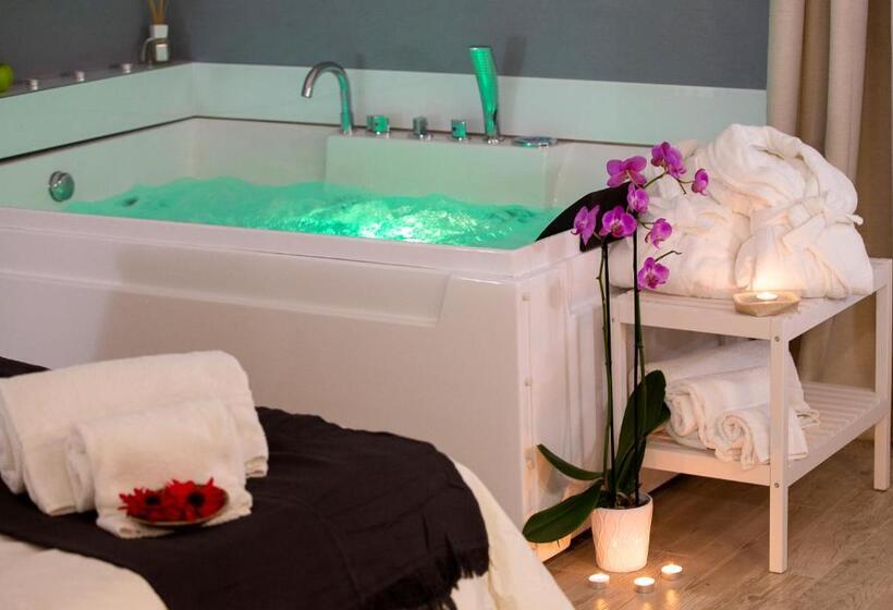 سوئیت با تخت بزرگ, Duomo Luxury Suite Catania