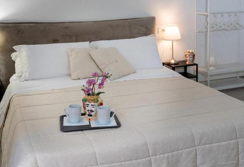 اتاق استاندارد, Duomo Luxury Suite Catania