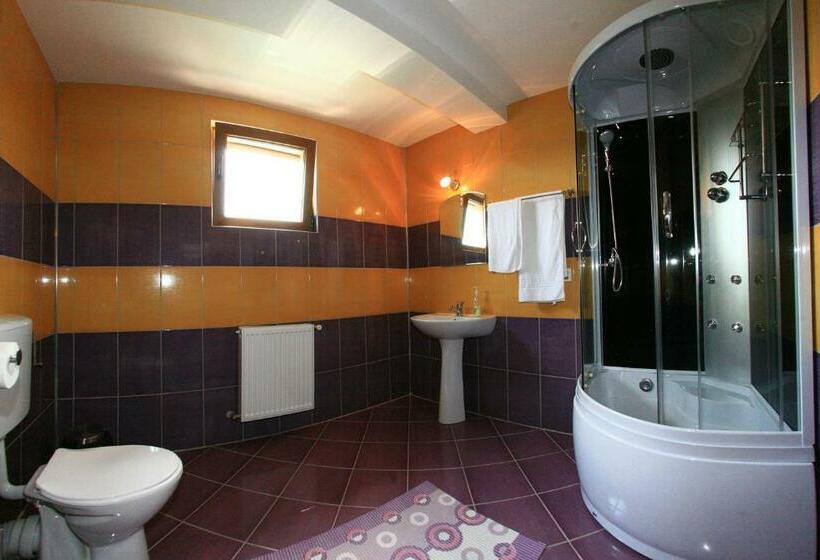 חדר סטנדרט, Heaven