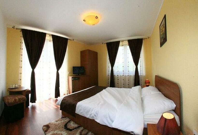 חדר סטנדרט, Heaven