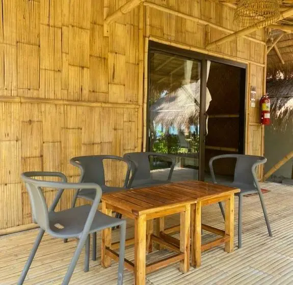 Perhebungalow, Margarita Beach