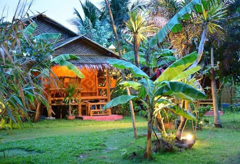 スタンダードバンガロー, Margarita Beach